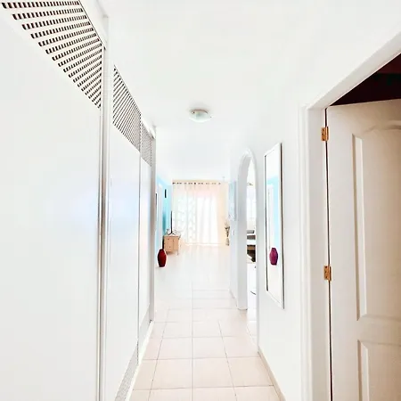 Lejlighed !!! Relaxing View, The Heights With Terrace And Heated Pools, Cristianos